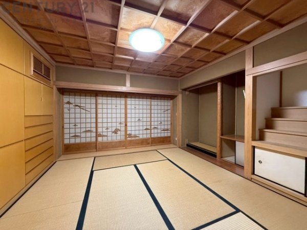 伊丹市荻野２丁目の中古一戸建て