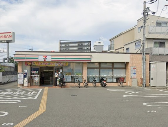 豊中市千里園1丁目新築一戸建て(セブンイレブン豊中千里園1丁目店)