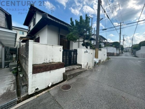 宝塚市野上4丁目売り土地