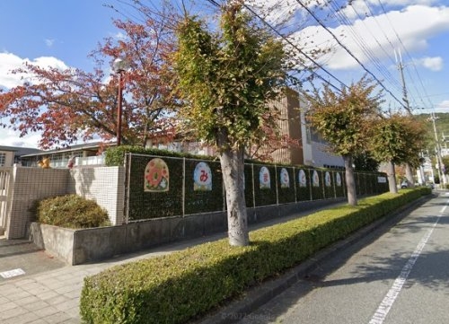 川西市美山台３丁目の土地(認定こども園美山こども園美山保育園)