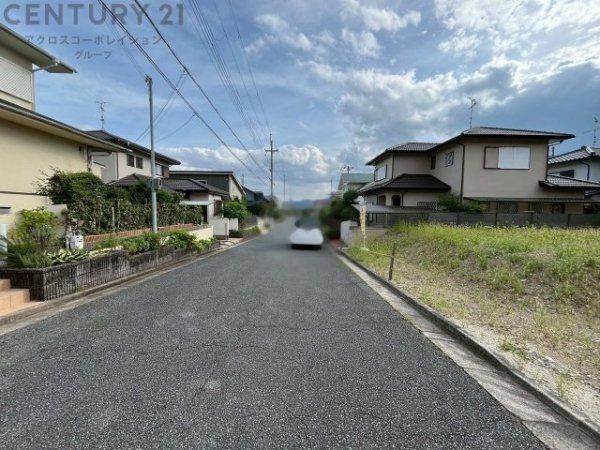 川西市美山台３丁目の土地