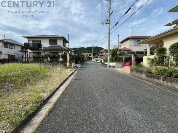 川西市美山台３丁目の土地
