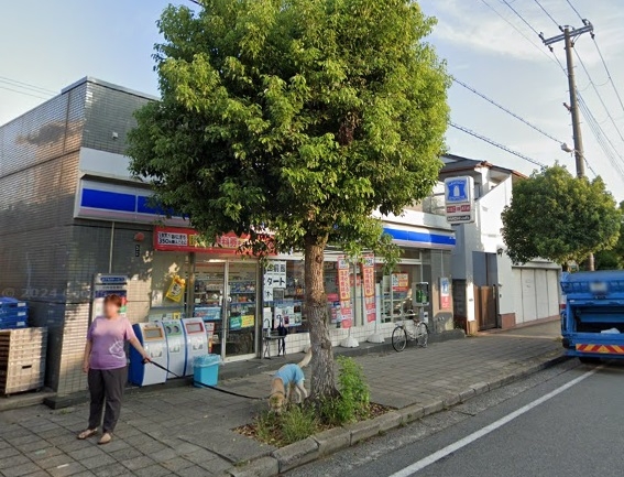 川西市緑台４丁目の中古一戸建て(ローソン川西水明台店)