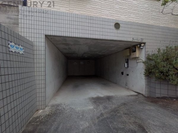 宝塚市逆瀬台3丁目中古戸建