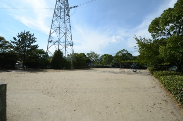 宝塚市安倉中６丁目の中古一戸建て(安倉中公園)