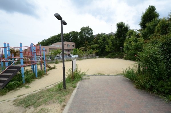 宝塚中山台2丁目　限定1区画(中筋山手７丁目公園)