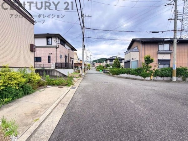 川西市南野坂２丁目の中古一戸建て