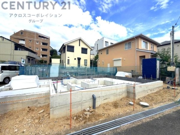 リナージュ豊中市西緑丘3丁目1期 全2棟