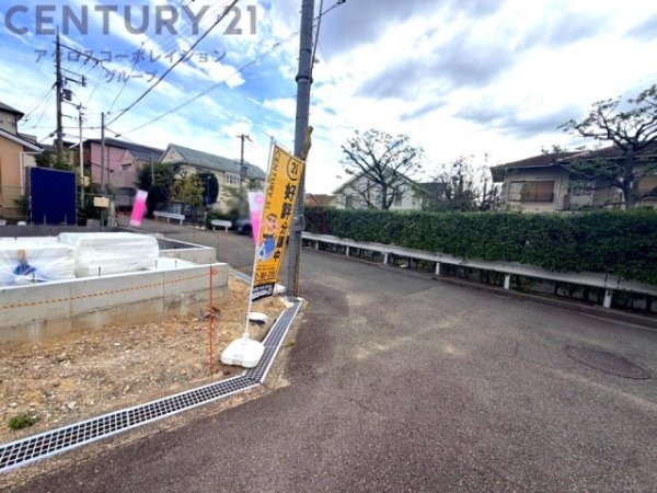 リナージュ豊中市西緑丘３丁目1期　全２棟