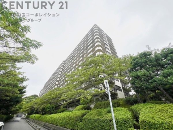 ジャルダン宝塚中山台2番館B棟