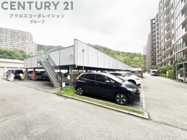 ジャルダン宝塚中山台2番館B棟