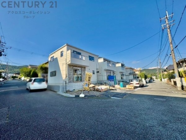 テラシエ宝塚市中山五月台3期　全3区画