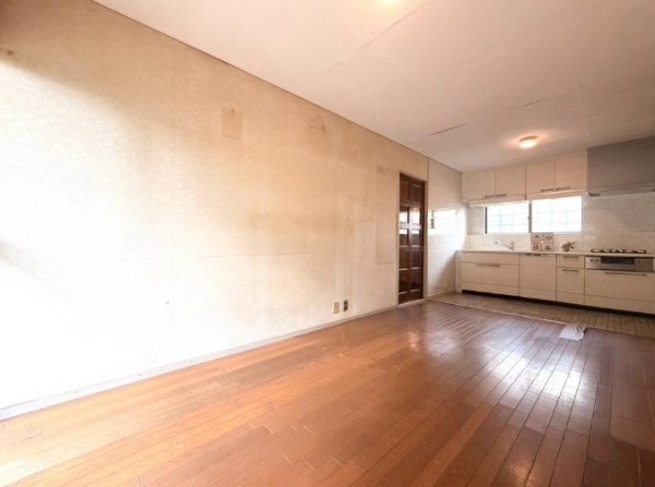 宝塚市逆瀬台6丁目中古テラスハウス