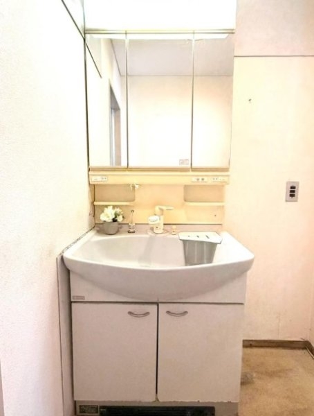 宝塚市逆瀬台６丁目の中古一戸建て