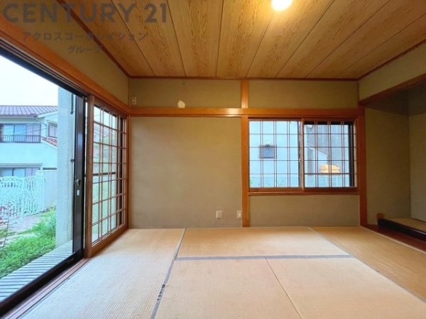 川西市緑台７丁目の中古一戸建て