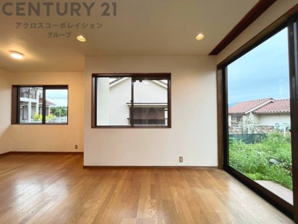 川西市緑台７丁目の中古一戸建て