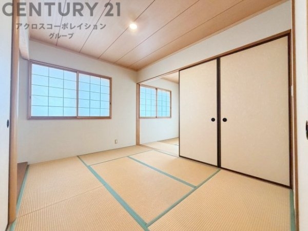 川西市けやき坂３丁目の中古一戸建て
