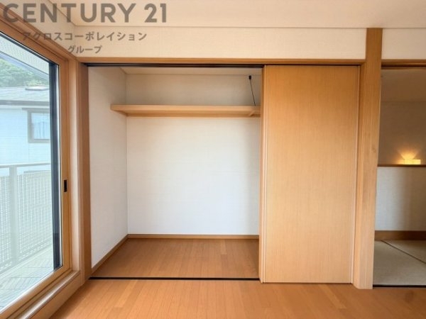 川西市けやき坂３丁目の中古一戸建て