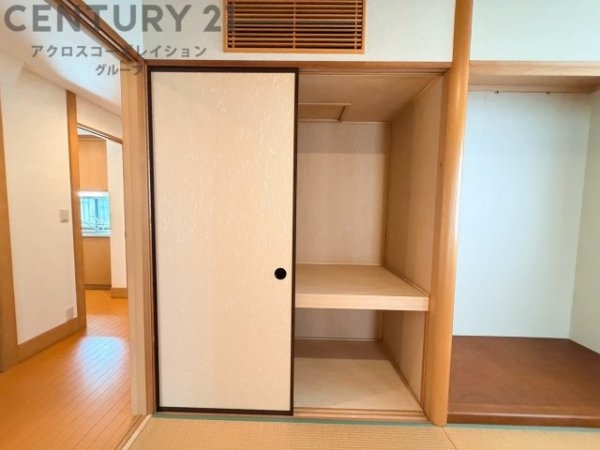 川西市けやき坂３丁目の中古一戸建て