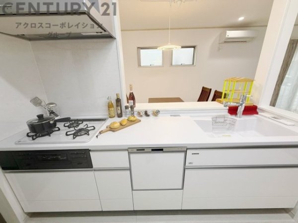 川西市緑が丘1丁目新築一戸建て