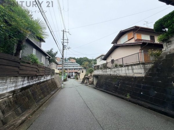 川西市湯山台２丁目の土地