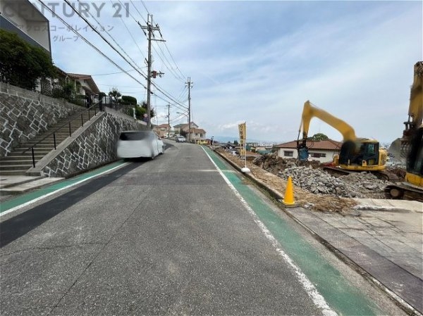 宝塚市仁川高丸２丁目の土地