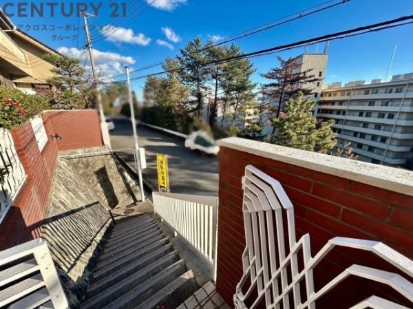 宝塚市逆瀬台４丁目の中古一戸建て