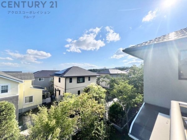 宝塚市山手台西２丁目の中古一戸建て
