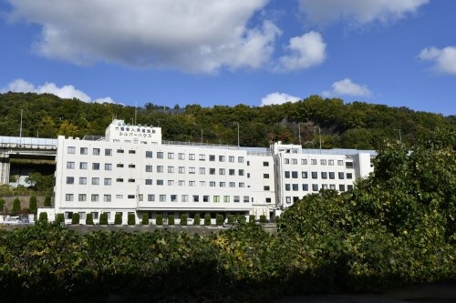 宝塚市桜ガ丘の土地(宝塚市立図書館)