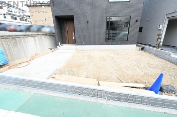 宝塚市宝梅3丁目新築一戸建て