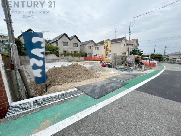 宝塚市宝梅3丁目新築一戸建て