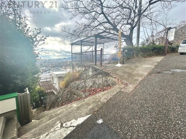 宝塚市雲雀丘山手２丁目の中古一戸建て