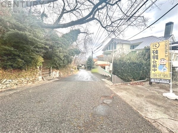 宝塚市雲雀丘山手２丁目の中古一戸建て