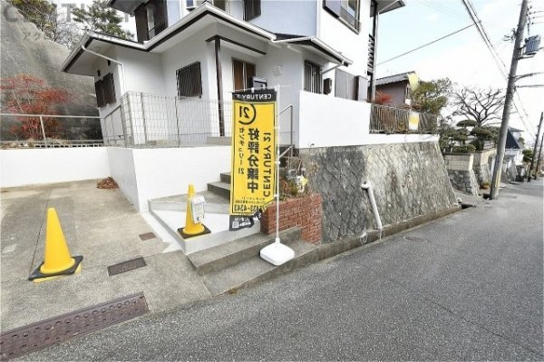 宝塚市仁川高丸１丁目の中古一戸建て