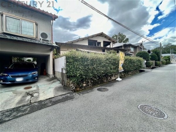 宝塚市千種４丁目の土地