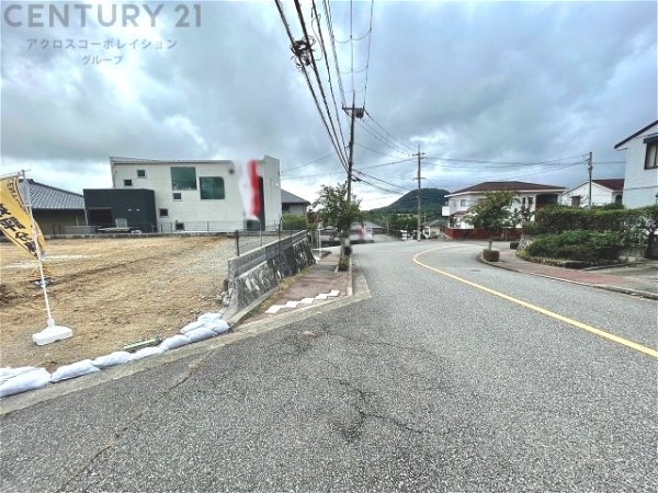 宝塚市逆瀬台３丁目の土地