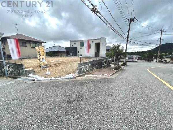宝塚市逆瀬台３丁目の土地