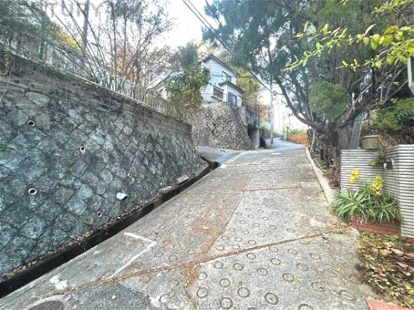 宝塚市塔の町中古戸建