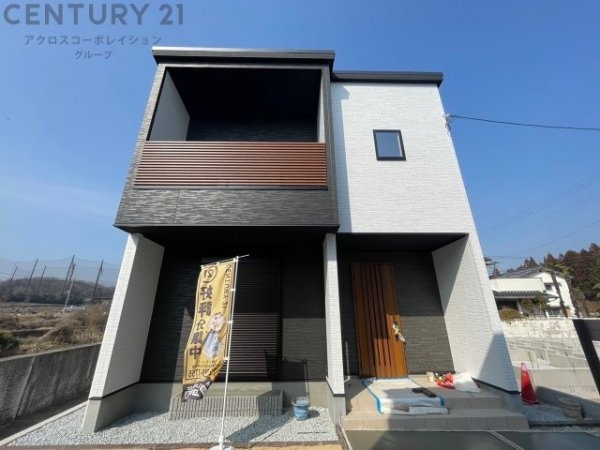 川西市多田院2丁目新築一戸建て