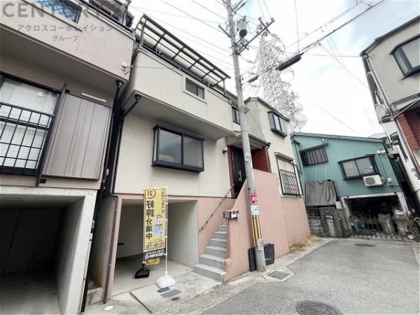 伊丹市寺本６丁目の中古一戸建て