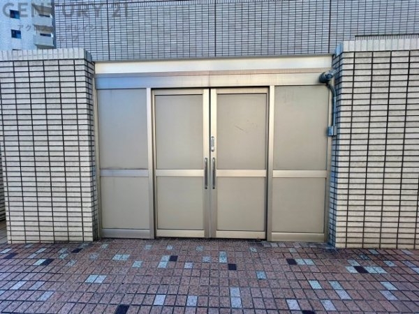 シティライフ逆瀬川