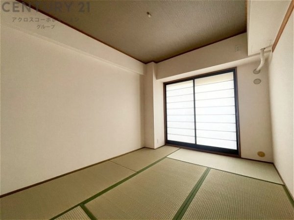 伊丹春日丘アーバンコンフォートA棟