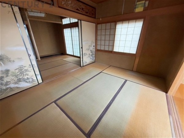 川西市平野１丁目の中古一戸建て