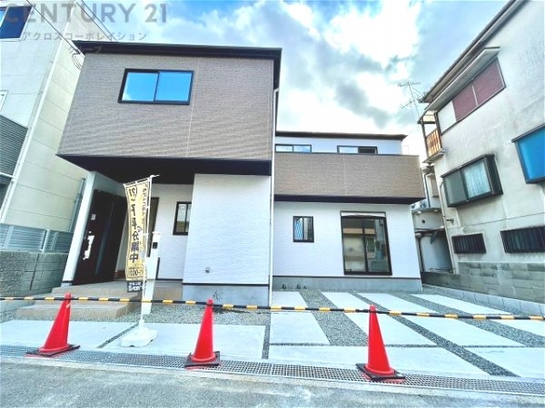 宝塚市御所の前町新築一戸建て