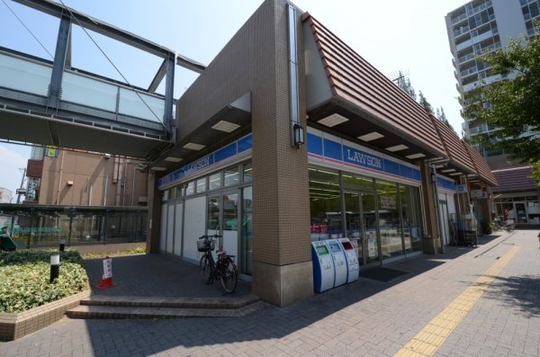 仁川北プレゾン(ローソン阪急仁川駅前店)