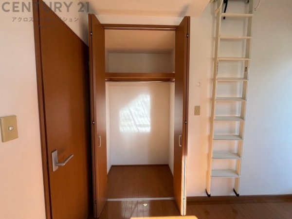 伊丹市鴻池２丁目の中古一戸建て