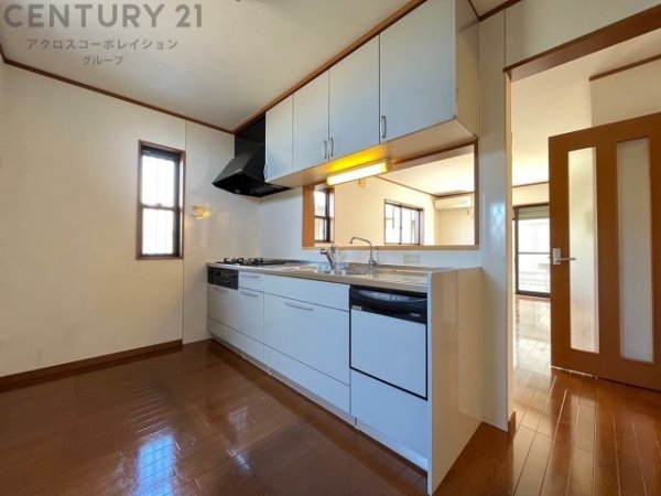 伊丹市鴻池２丁目中古戸建