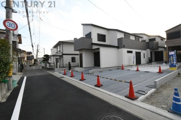 伊丹市寺本1丁目戸建　全4区画