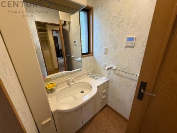 宝塚市光ガ丘２丁目の中古一戸建て