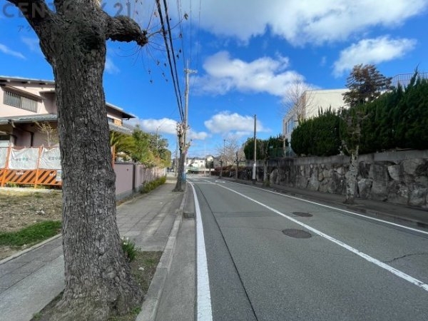 川西市清和台西4丁目売り土地